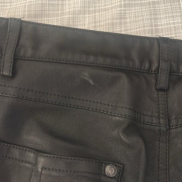 TOM FORD LEATHER PANTS 💘 - Picture 3 of 10